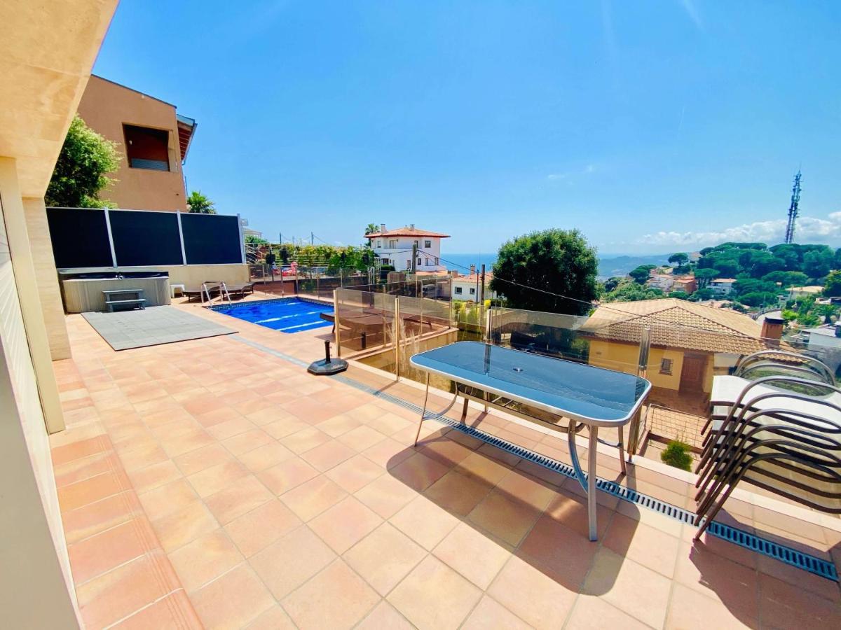 Luxury Villa Investingspain With Sea Views, Pool And Jacuzzi Lloret de Mar Eksteriør bilde